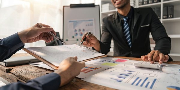 Gestion de patrimoine expatriés : 5 conseils indispensables